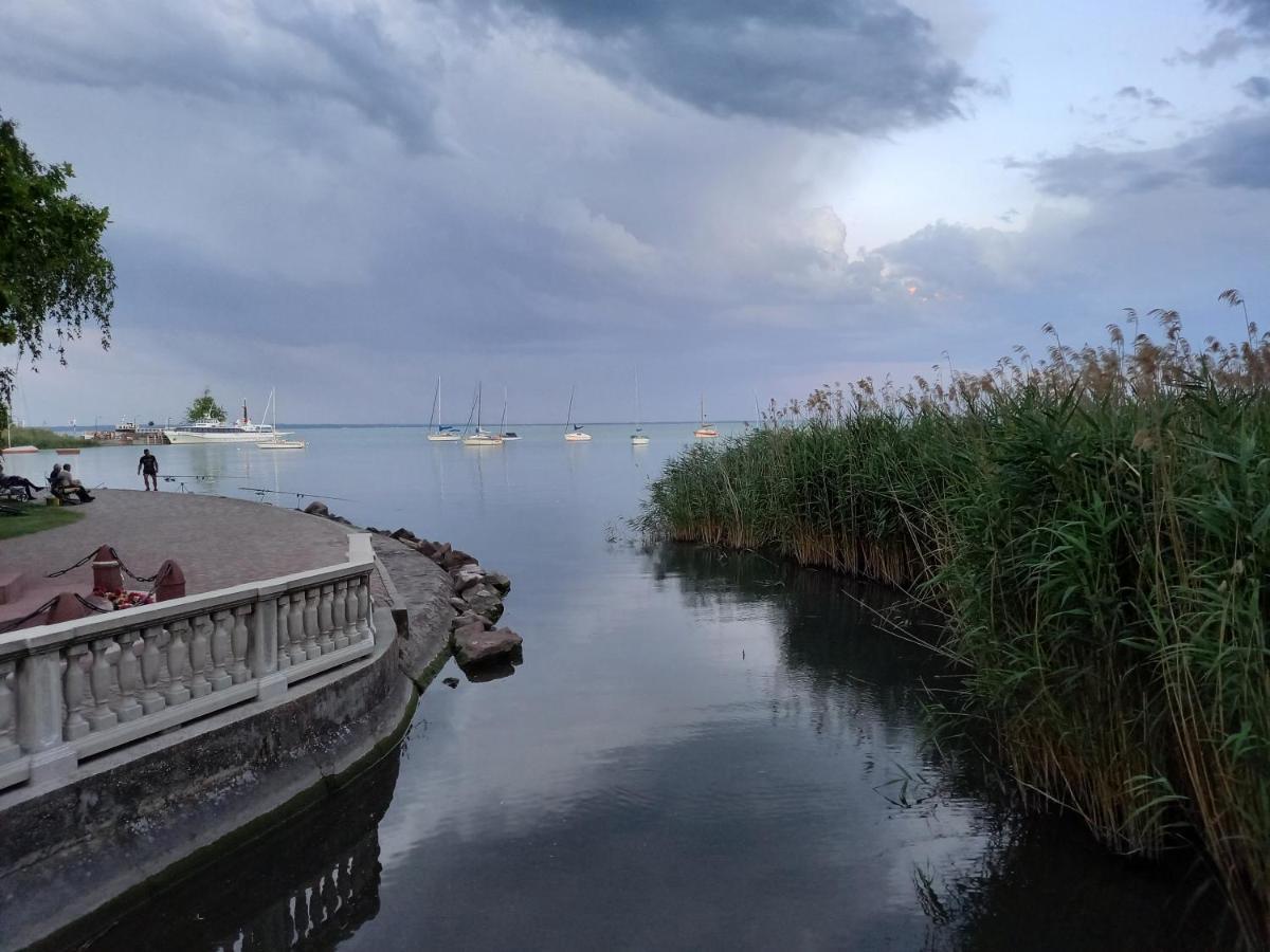Malibu Apartment Balaton North Balatonalmádi Eksteriør billede
